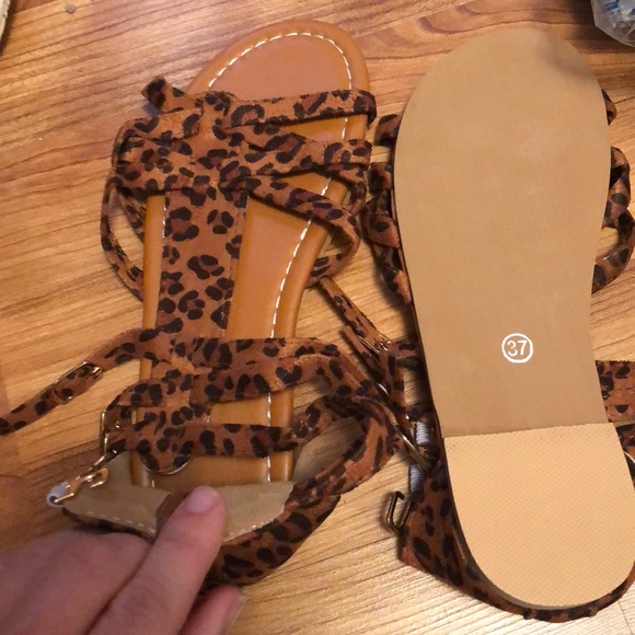 Super Cute Sandals - Leopard - Picture 6 of 8
